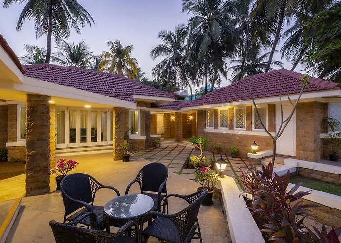Ama Stays & Trails, Beach House Madh Island